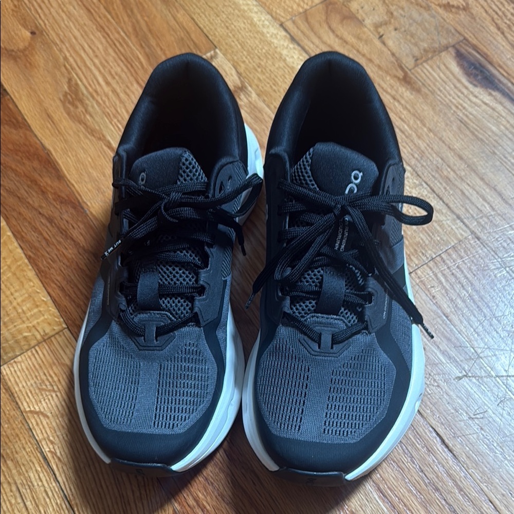 On Running - Cloudrunner 2 Wide - image 3